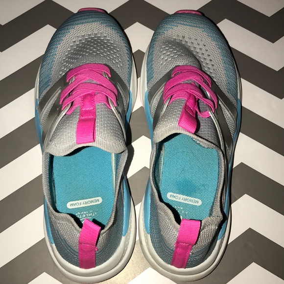 Athletic Works stretch sneakers - Picture 4 of 11